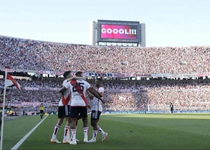 这才是最忠实的球迷！阿根廷河床俱乐部连续48个主场门票售罄 世界第一