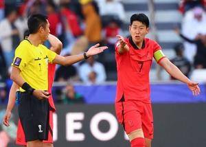 韩媒：马宁造成的恶果还在继续损害韩国足球 5张黄牌给韩国队带来巨大麻烦