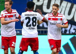 ⚽德乙战报：汉堡两进球被吹后1-0绝杀圣保利 格拉策尔头球制胜 雷斯失点