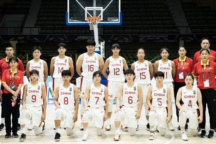 U18女篮亚锦赛决赛 中国女篮不敌澳大利亚最终获得亚军
