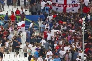 英媒：千余名英国足球流氓被勒令交出护照 以防去卡塔尔看世界杯