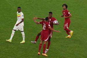 巨大投入仍难逃出局厄运 东道主卡塔尔提前一轮率先”告别“世界杯
