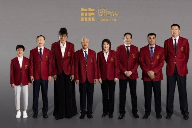 2022年中国篮球名人堂成员定妆照出炉