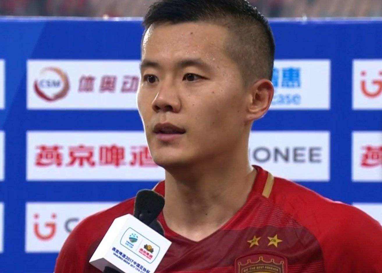 官方：前国脚、广州队球员黄博文自宣退役