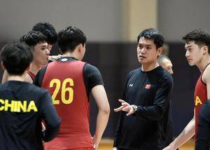 👀中国三人男篮主教练：球队目标是争夺金牌＆展现国家队的精神面貌