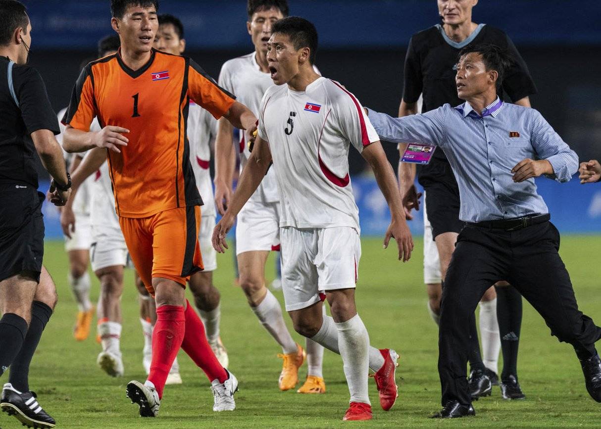 绝不姑息！日本足协上诉FIFA+亚足联 欲追责朝鲜球员亚运赛场挥拳恐吓