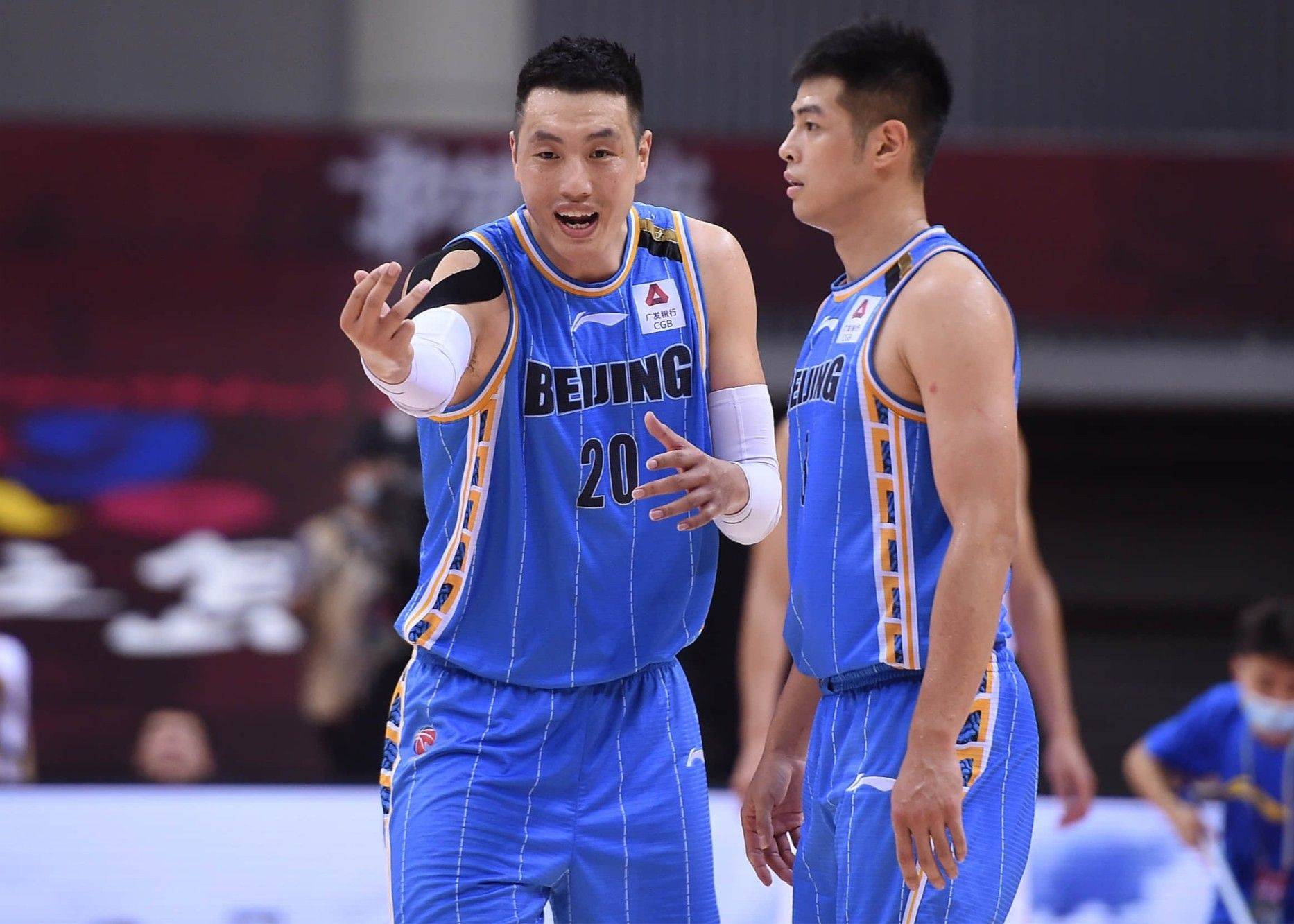 媒体人：北京男篮常规赛最后三个主场将移师首都体育场