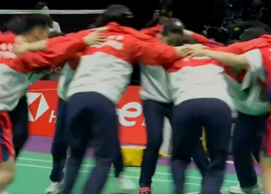 🏆恭喜！中国女羽3-0横扫印尼 第16次捧起尤伯杯冠军