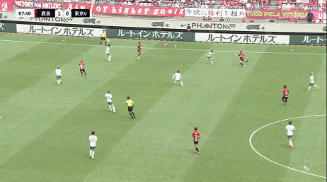 名古新太郎推射破门 鹿岛鹿角前十分钟连入两球2-0领先东京绿茵